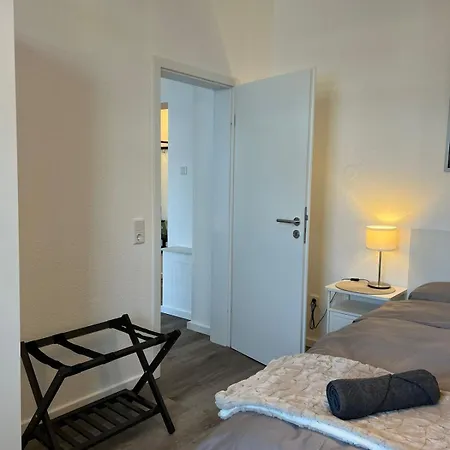 Moderne Altbauwohnung Mit Stellplatz, Innenstadtlage